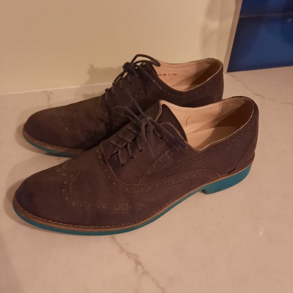 Cole Haan oxfords - Picture 2 of 5
